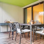 Luxus Mit Garten Appartement
