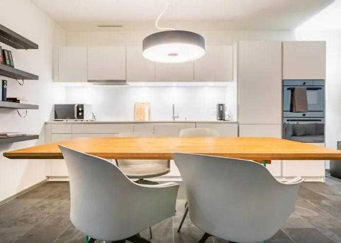 Appartement Luxus Mit Garten Zürich