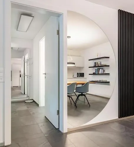 Luxus Mit Garten Appartement