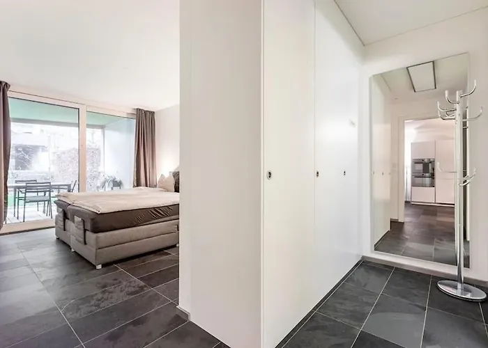 Luxus Mit Garten زيورخ