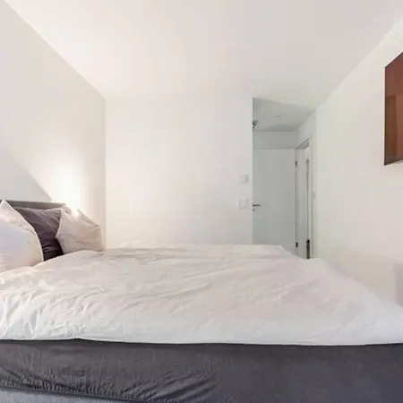 Luxus Mit Garten Zurich