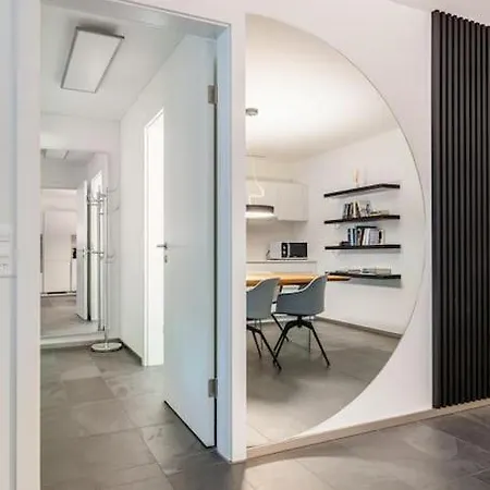 Luxus Mit Garten Appartement