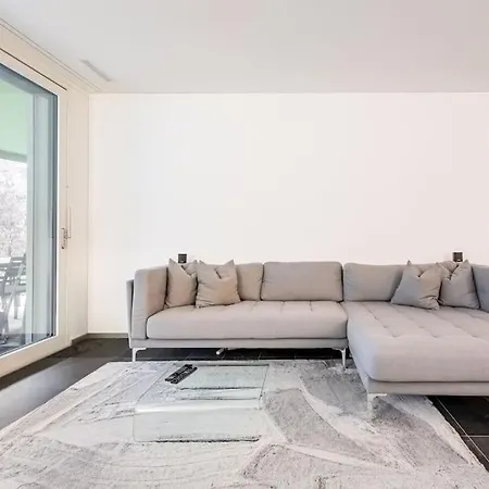 Luxus Mit Garten Appartement